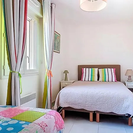 Holiday home Family L'hippocampe 4 To 5 People